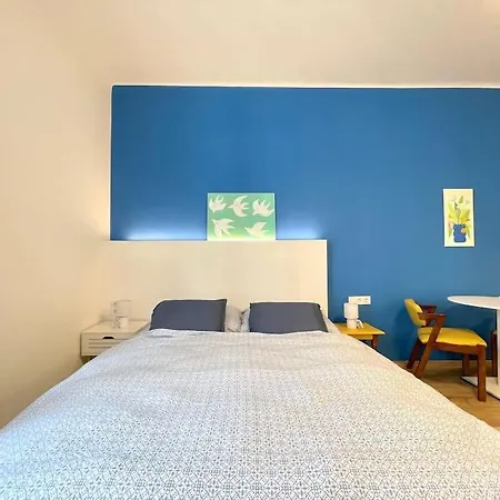 Appartamento Stray Birds Fashion With 2ppl/wifi/ac Budapest
