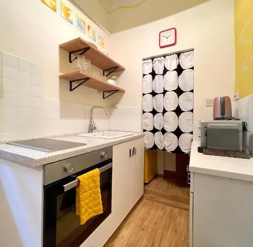 Appartamento Stray Birds Fashion With 2ppl/wifi/ac *